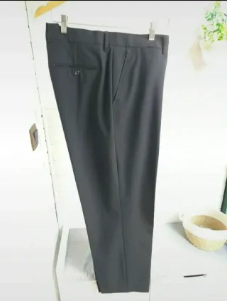 Pantalones de vestir de corte clásico