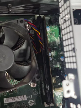 PC da tavolo HP Pavilion Gaming TG01-1055ns