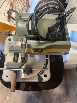 Sierra ingletadora Proxxon