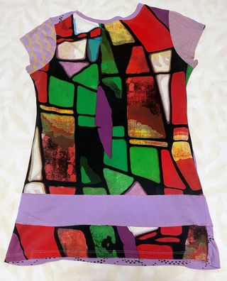 Camiseta morada T/M con círculos, algodón