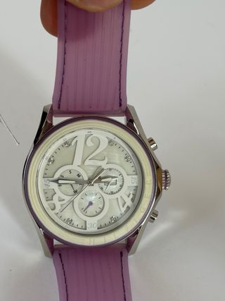 Reloj Tommy Hilfiger Morado y Plateado