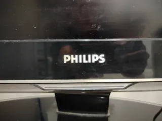 Televisión Philips Negra