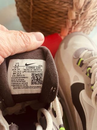 Nike Air Max 270 React Beige/Verde