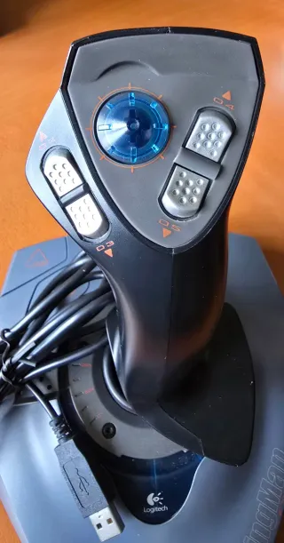 Logitech Wingman Extreme Digital 3D + Crimson Skie