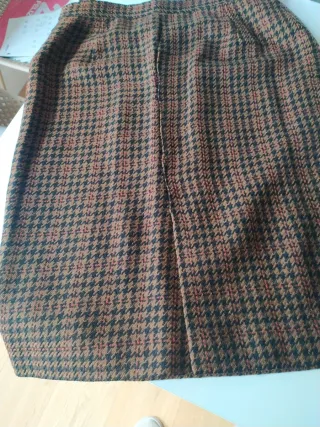 Falda lana príncipe de gales talla 48