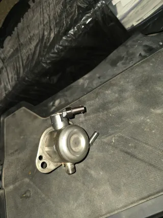 Bomba inyectora 9830305880