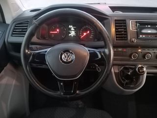 Volkswagen Caravelle 2.0 TDI 2016