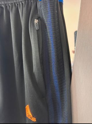 Pantalón Adidas Real Madrid Negro y Azul