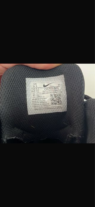 Nike Air Max 95 Negras Talla 43