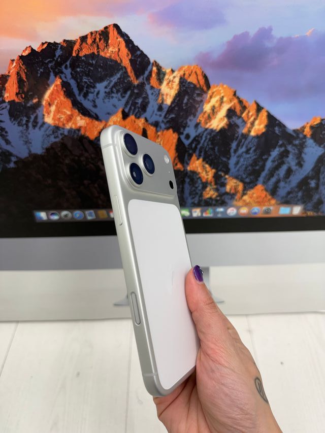 IPHONE 17 PRO MAX 256GB EN SU CAJA