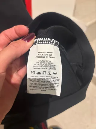 Vestido Nike Negro y Rojo