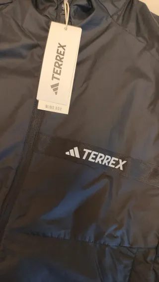 CORTAVIENTOS ADIDAS TERREX NEGRO MUJER