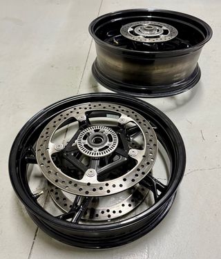 Llantas BMW S1000RR 2025 Originales
