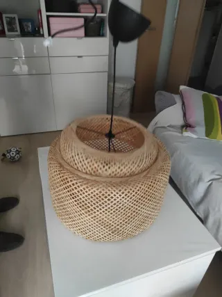 Lámpara de bambú/mimbre Ikea