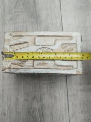 Cajita de madera decorada