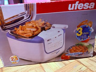 Freidora Ufesa 2,5L Nunca se a UTILIZADO