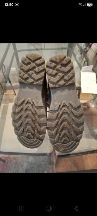 Botas mujer Gore-Tex. Precio a convenir.