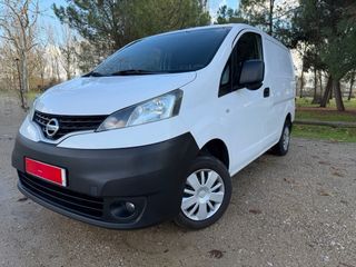 Nissan NV200 2016