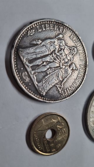 Pequeño lote histórico para coleccionistas curioso