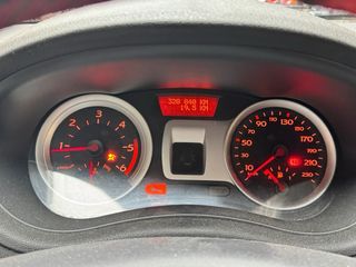 Renault Clio 2006
