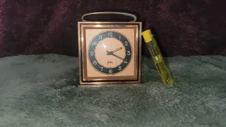 Antiguo Reloj despertador Japy Made in France