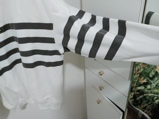 Sudadera Bershka rayas blancas y negras Talla XS