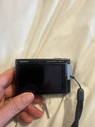 Sony Cybershot DSCT70 CarlZeiss Touchscreen FullHD