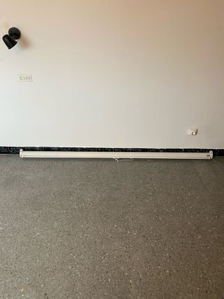 Proyector BenQ W750 i pantalla