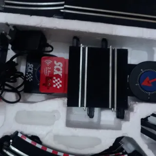 Scalextric Compact Max Speed 1:43