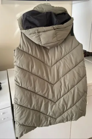 Chaleco JDY verde oliva