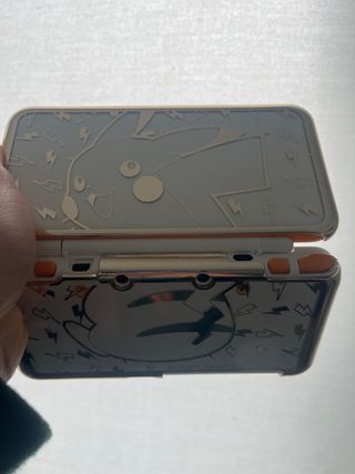 Nintendo 2DS XL Blanca y Naranja +25€ liberada