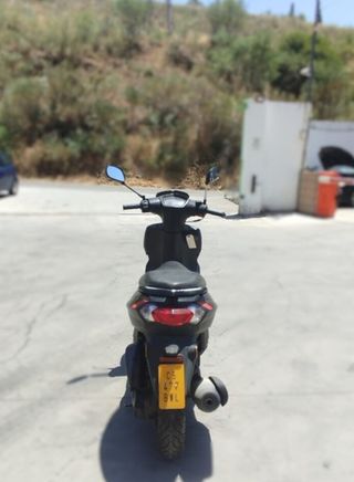 Caballete peugeot kisbee 50 98261