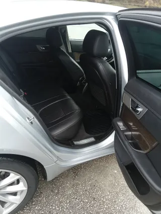 Jaguar XF 2008