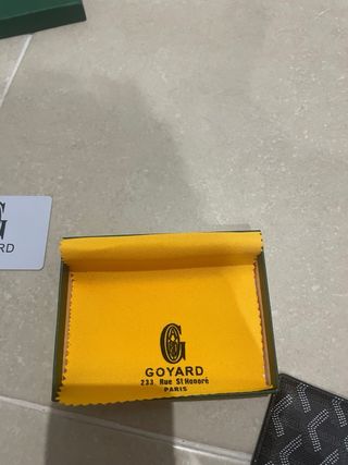 Tarjetero Goyard Negro y Marrón