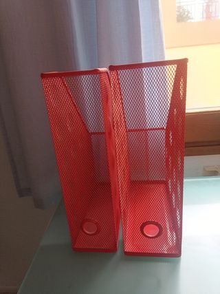 Archivador Metálico Rojo