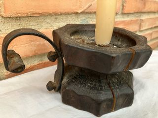 Portavelas antiguo madera y hierro