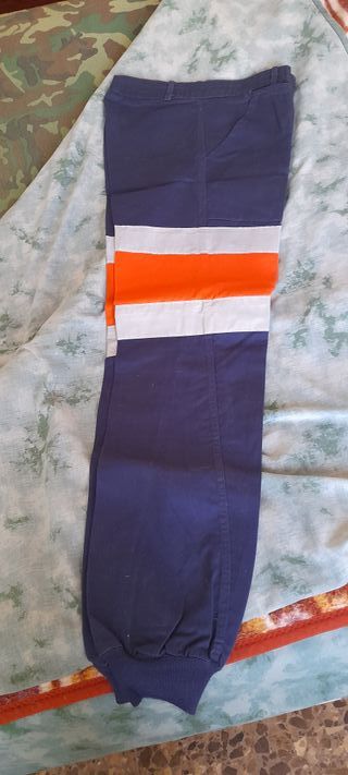 Pantalón de trabajo azul y naranja