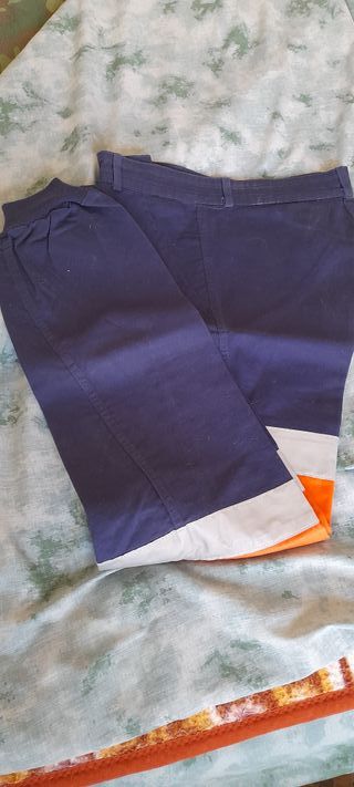 Pantalón de trabajo azul y naranja