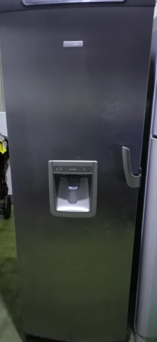 Congelador Vertical Electrolux