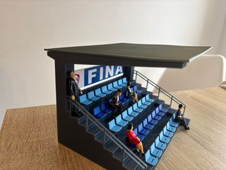 Tribuna Scalextric / Carrera Novo Desenho
