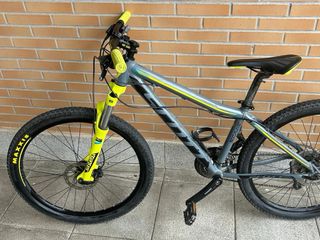 Bicicleta Montagna Scott 24 Grigio/Giallo