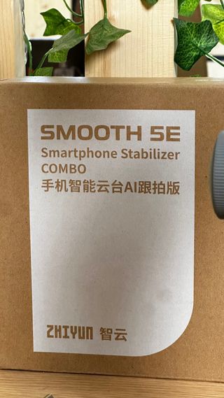 Gimbal Zhiyun Smooth 5SE Combo