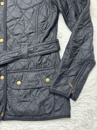 Chaqueta Barbour acolchada negra Talla S