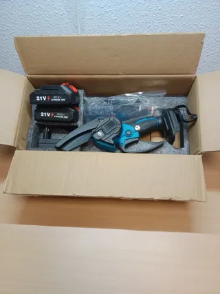 Mini motosierra eléctrica 6 pulgadas 21V