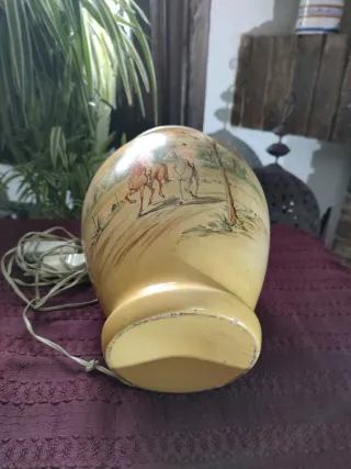 Base Lámpara Cerámica Vintage Escena Ecuestre