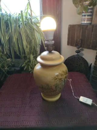 Base Lámpara Cerámica Vintage Escena Ecuestre