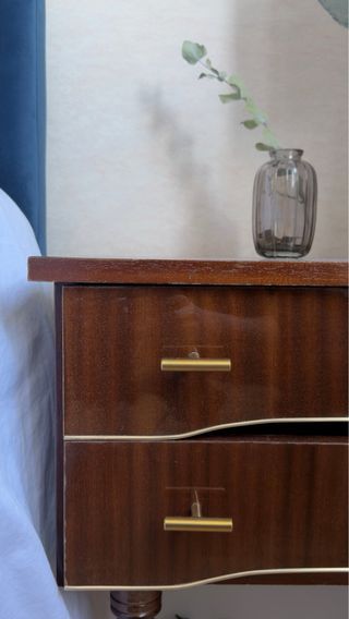 Conjunto Mesitas Noche y cómoda Vintage