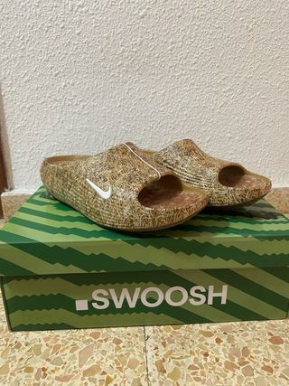 Nike ReactX Rejuven8 Slide