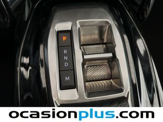 Peugeot 2008 Allure Hybrid eDCS6 100 kW (136 CV)