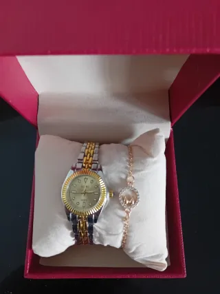 Reloj de Mujer + Pulsera + Caja